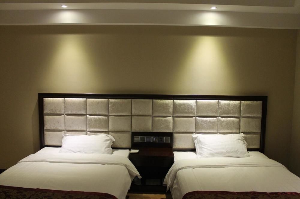 Weishi International Hotel Qingzhou Exterior photo