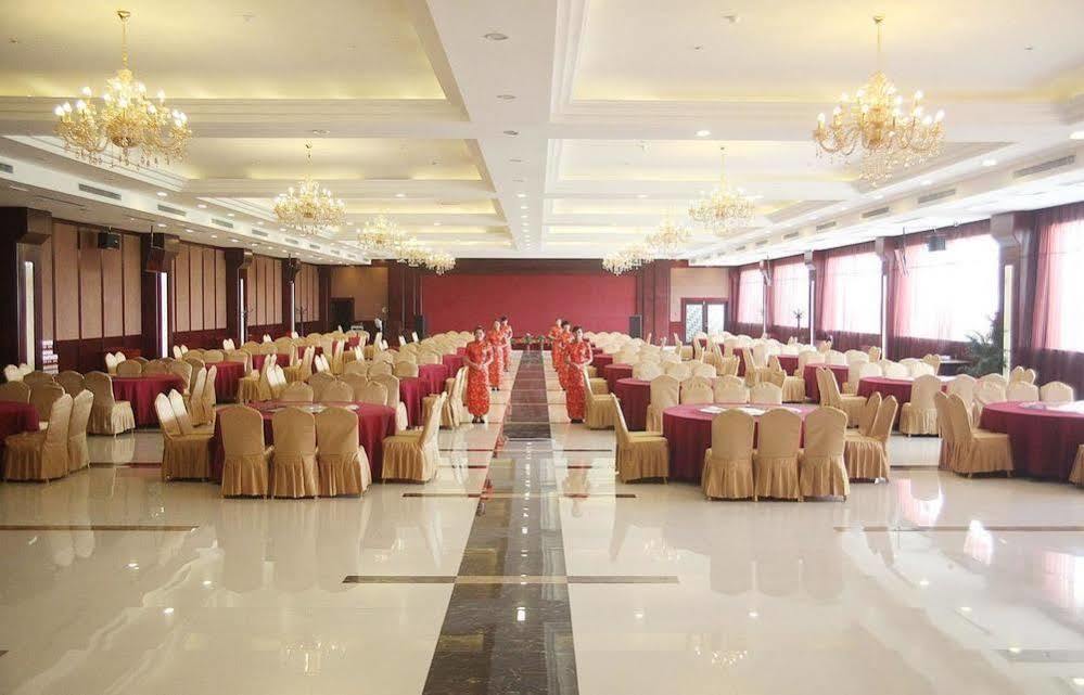 Weishi International Hotel Qingzhou Exterior photo